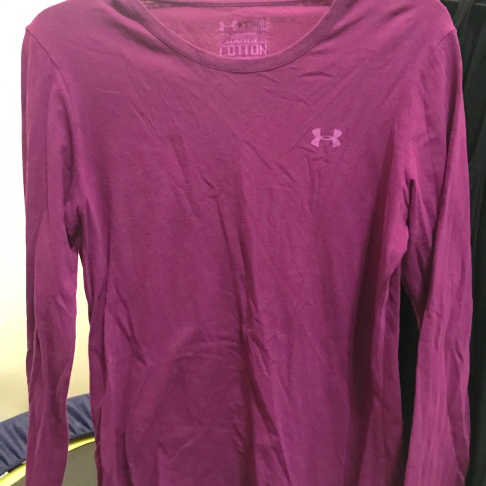 Under Armor long sleeve shirt